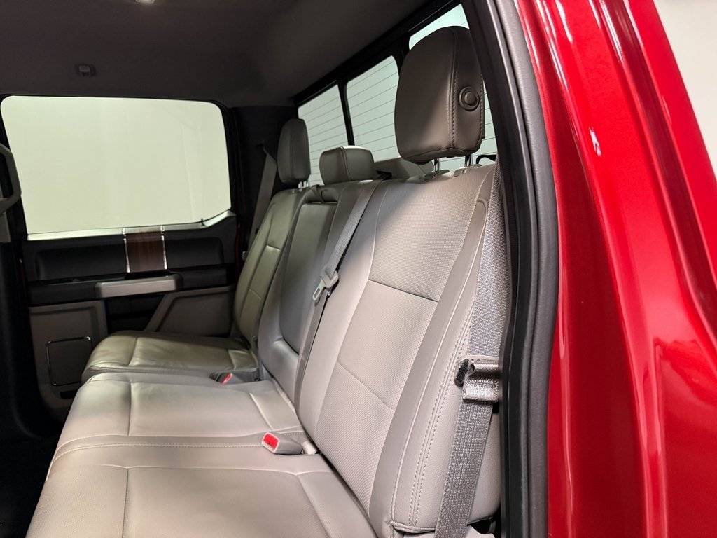 2016 Ford F-150 Lariat photo 45
