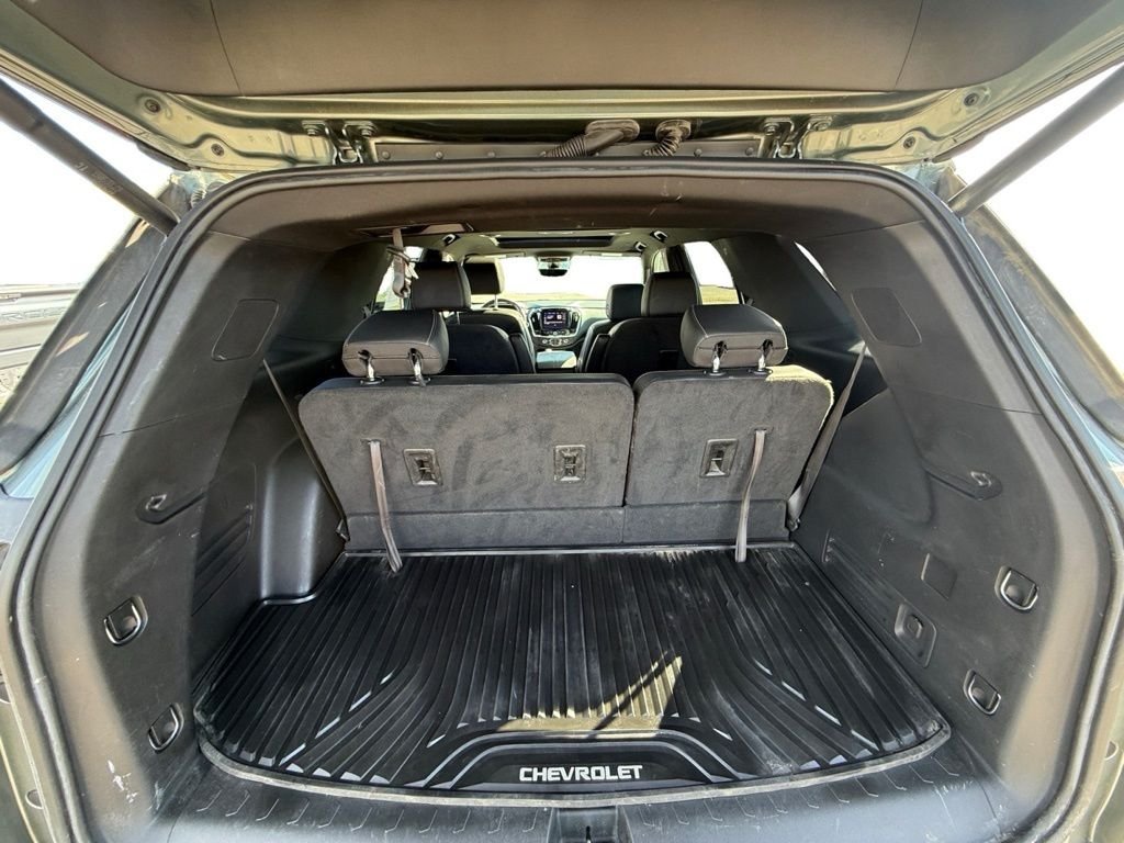 2023 Chevrolet Traverse Leather photo 17