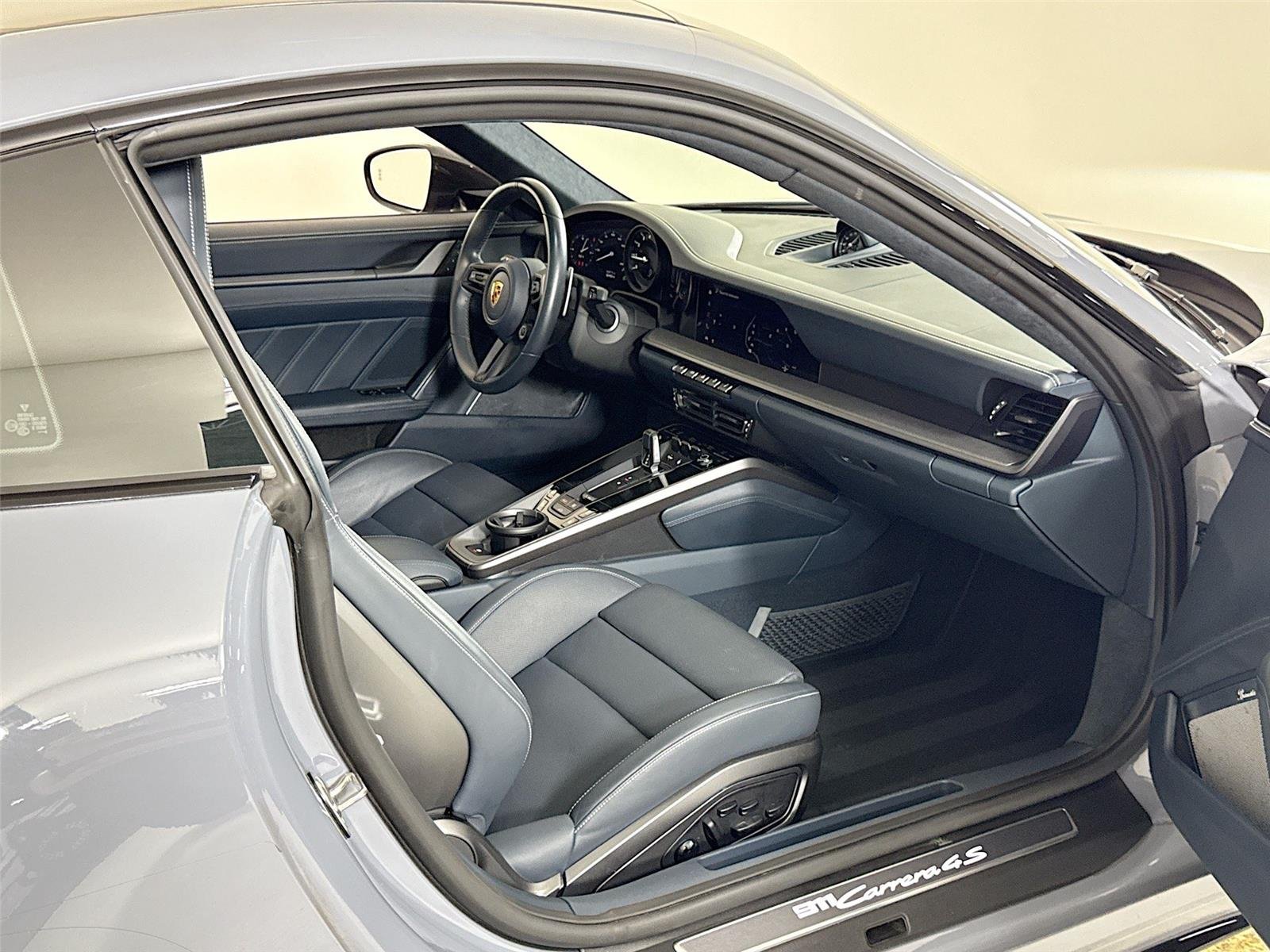 2023 Porsche 911 4S photo 26