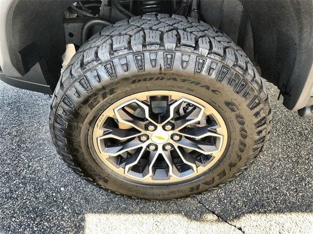 2022 Chevrolet Colorado ZR2 photo 2