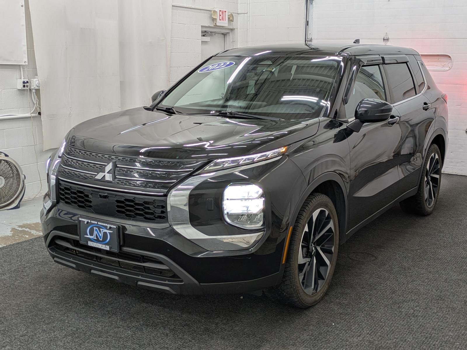 2022 Mitsubishi Outlander