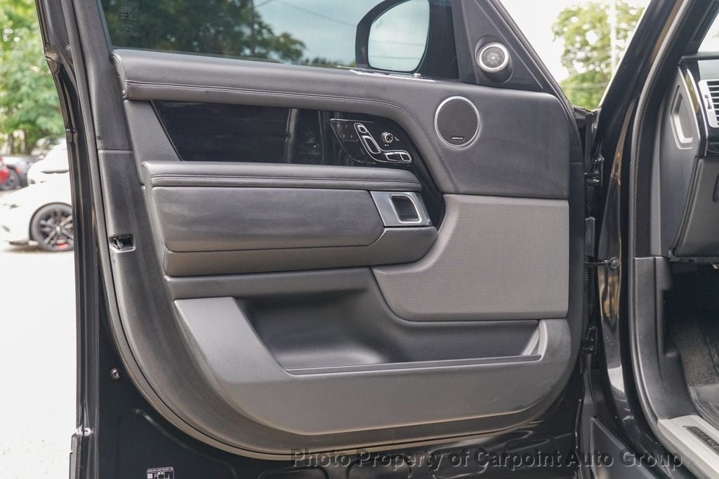 2020 Land Rover Range Rover Supercharged LWB photo 27