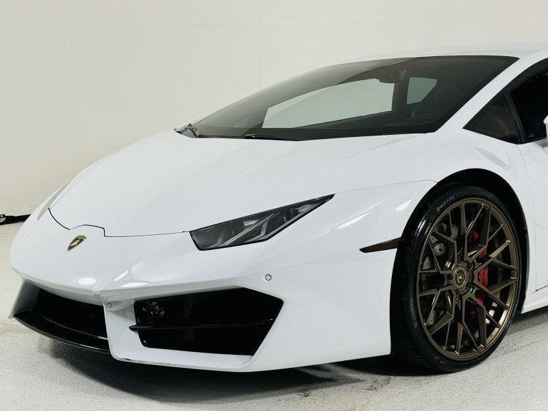 2019 Lamborghini Huracan photo 21