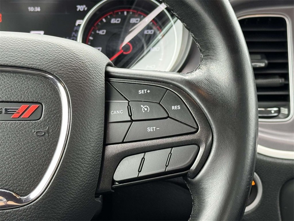 2019 Dodge Charger SXT photo 21