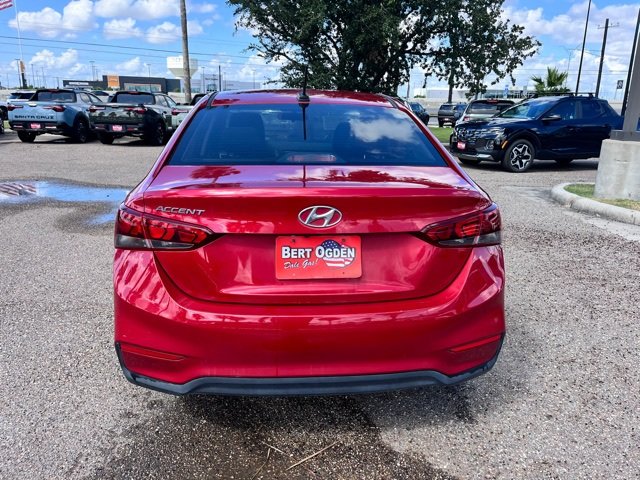 2022 Hyundai Accent SEL photo 4