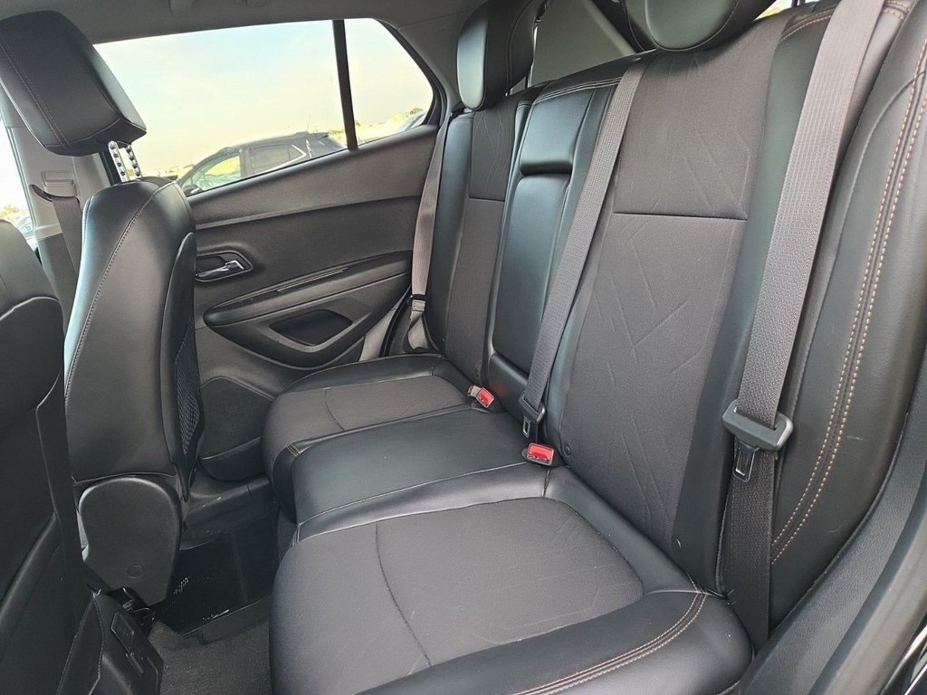 2019 Chevrolet Trax LT photo 3