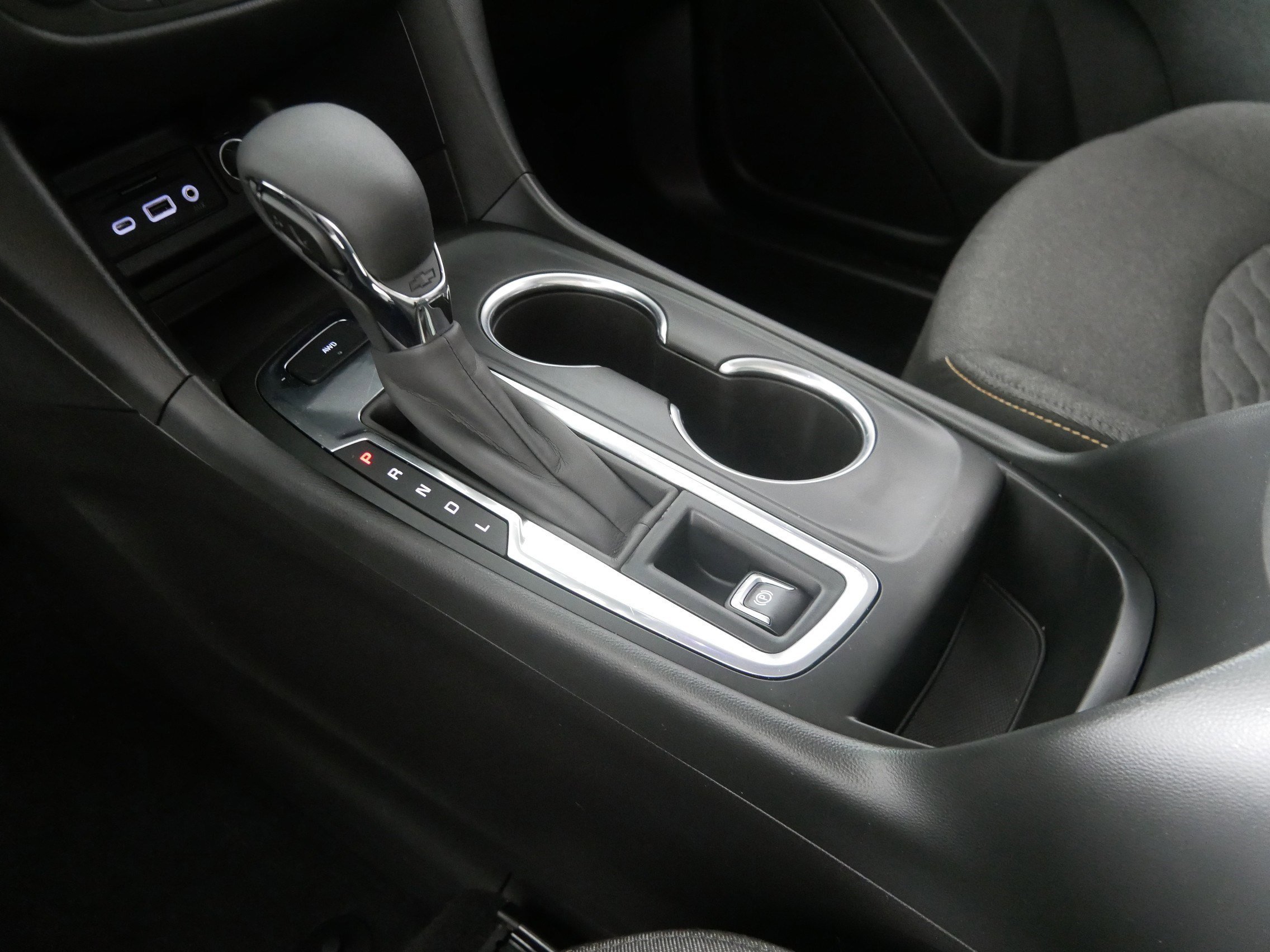 2021 Chevrolet Equinox LT photo 23
