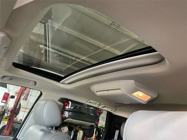 2019 Toyota Sequoia Platinum photo 20