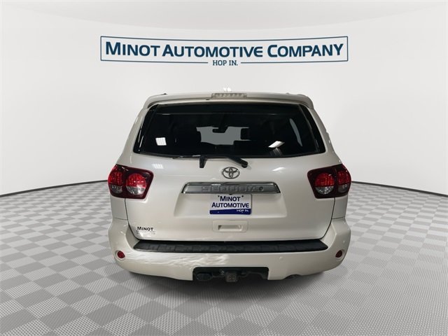2019 Toyota Sequoia Platinum photo 7