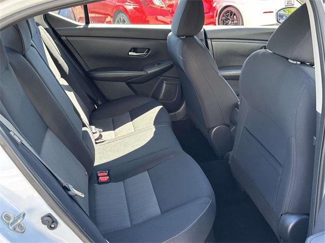 2022 Nissan Sentra SV photo 15