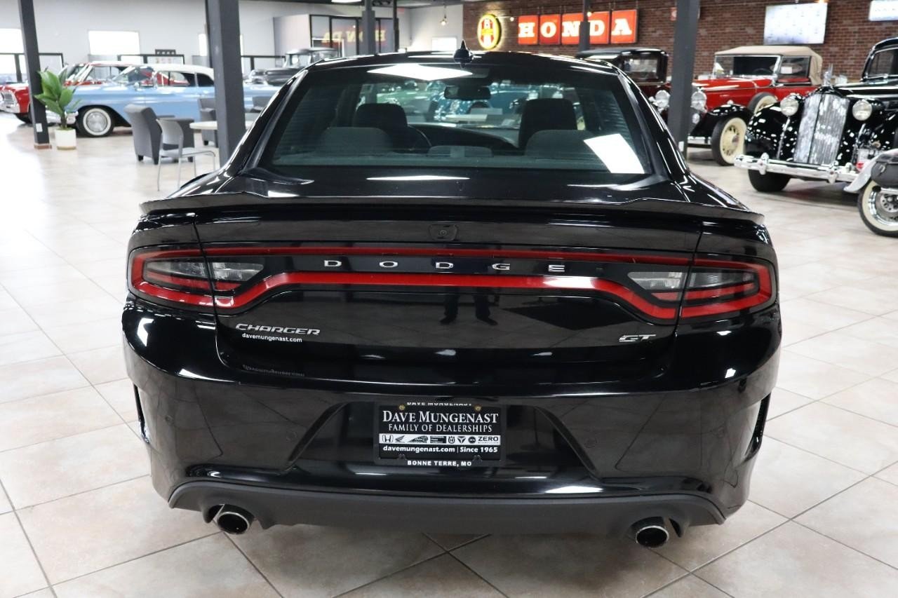 2023 Dodge Charger GT photo 4