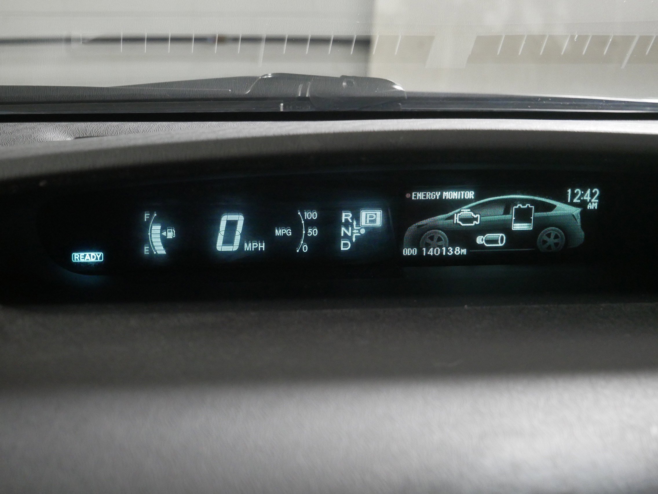 2015 Toyota Prius Five photo 20