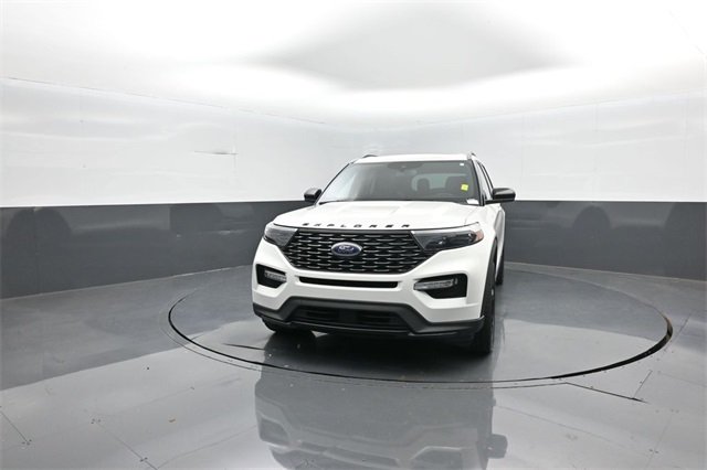 2022 Ford Explorer ST-Line photo 3
