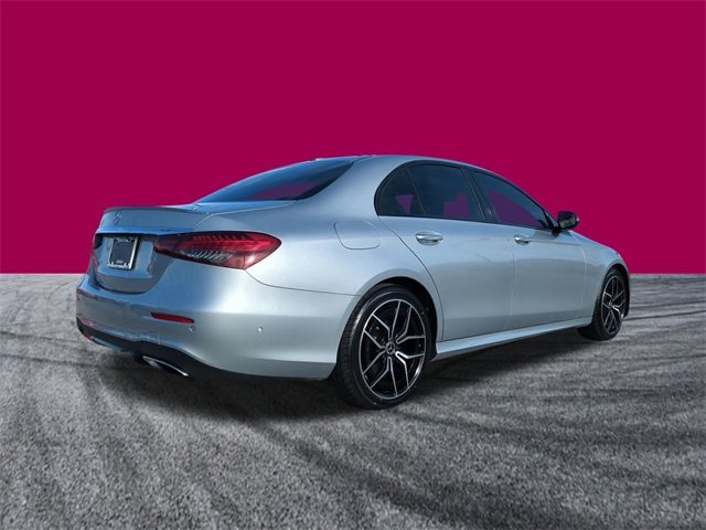 2022 Mercedes Benz E 350 photo 3