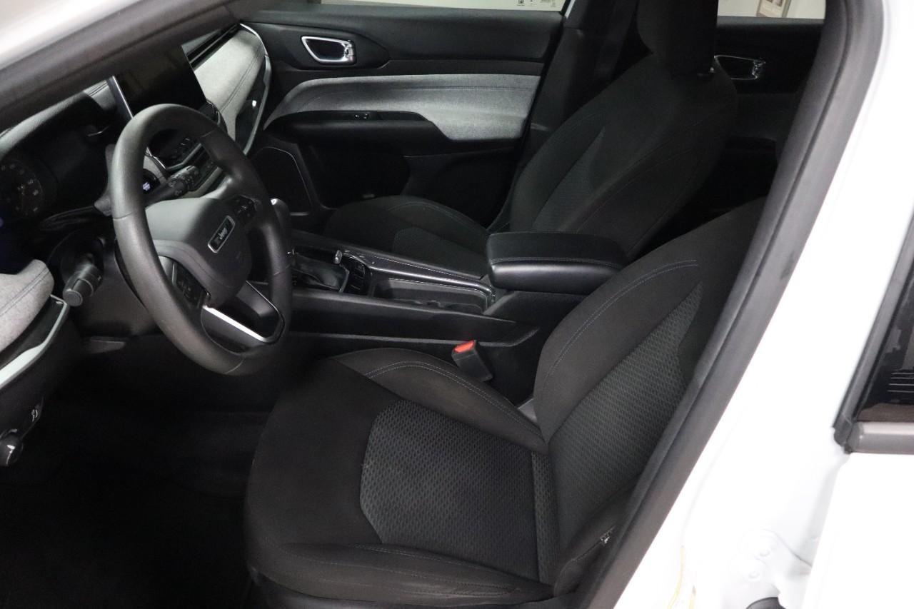 2023 Jeep Compass Sport photo 9