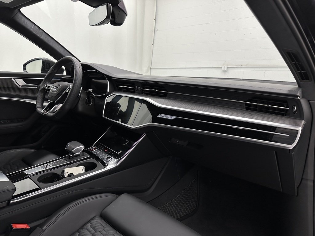 2025 Audi RS 6 Avant Performance photo 16