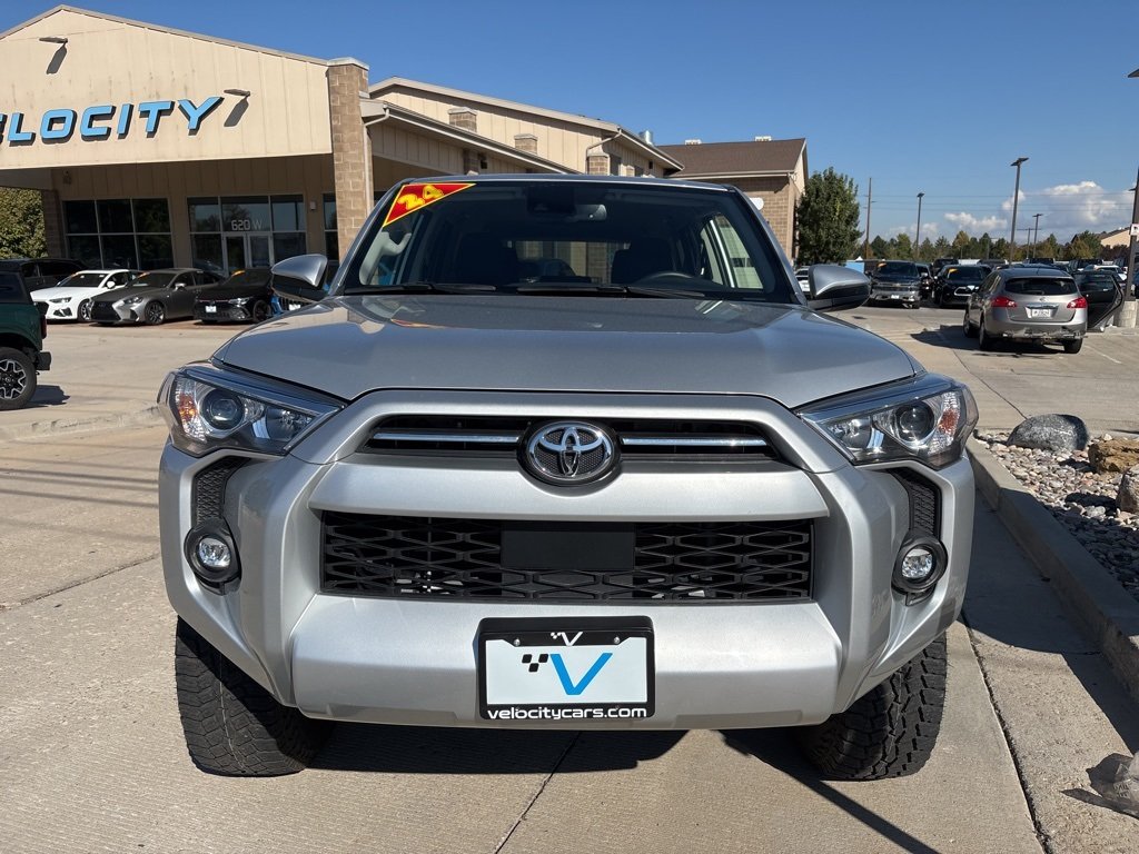 2024 Toyota 4Runner SR5 photo 2