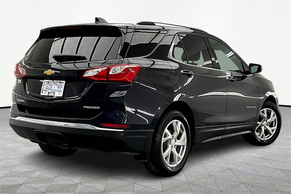 2020 Chevrolet Equinox Premier photo 2