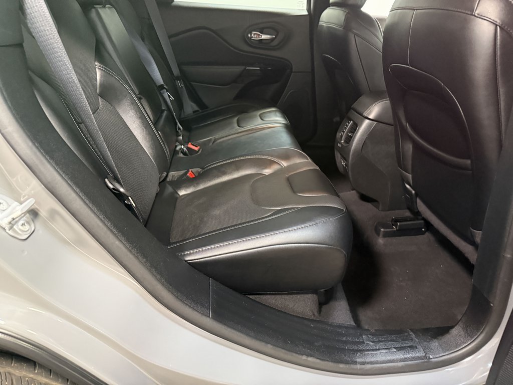 2023 Jeep Cherokee Altitude photo 54