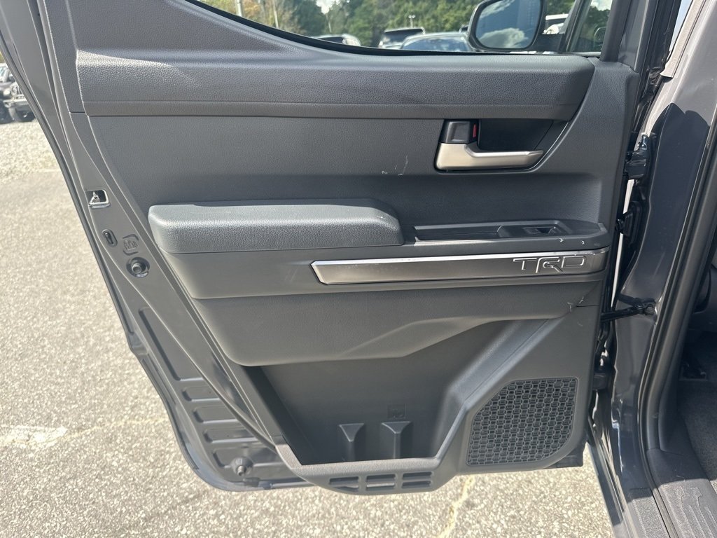 2025 Toyota Tacoma TRD Sport photo 24