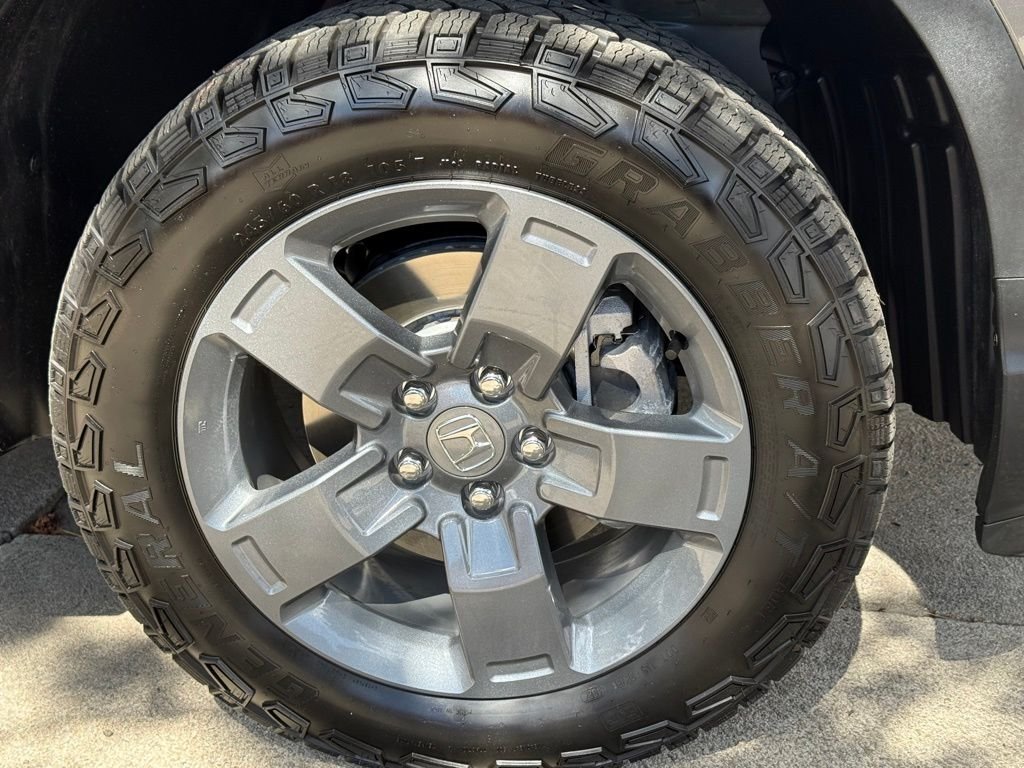 2025 Honda Ridgeline TrailSport photo 9