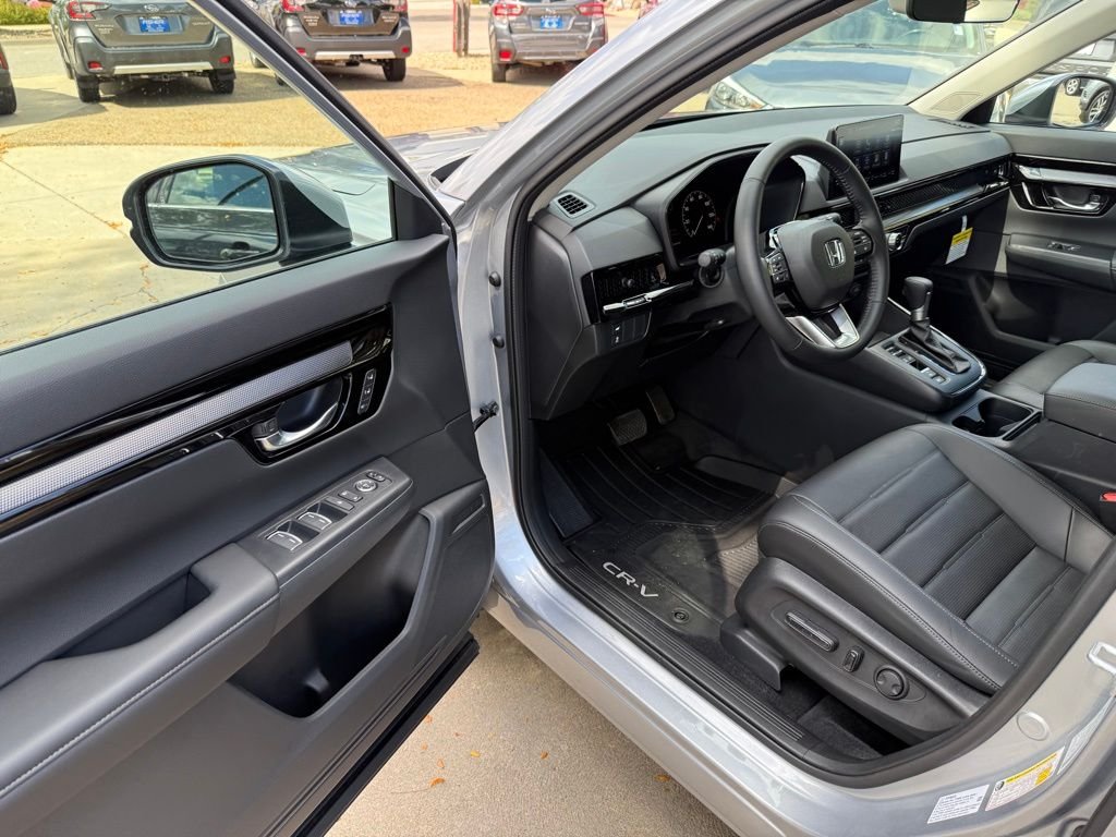 2025 Honda CR-V EX-L photo 11
