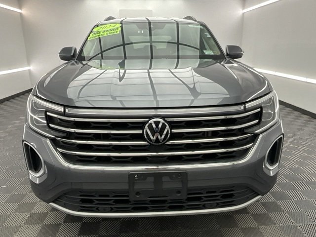 2024 Volkswagen Atlas SE Technology photo 2