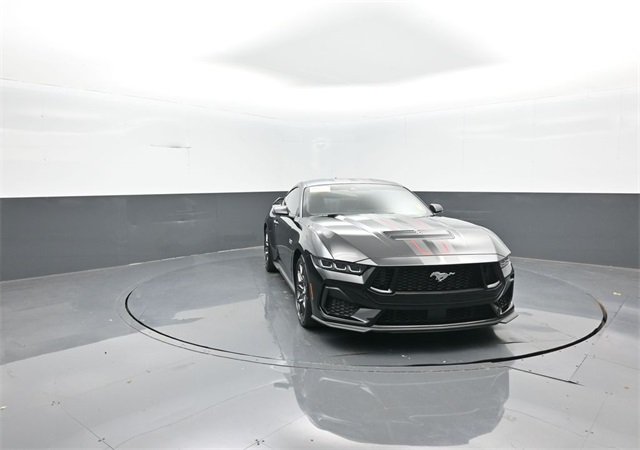 2024 Ford Mustang GT Premium photo 2