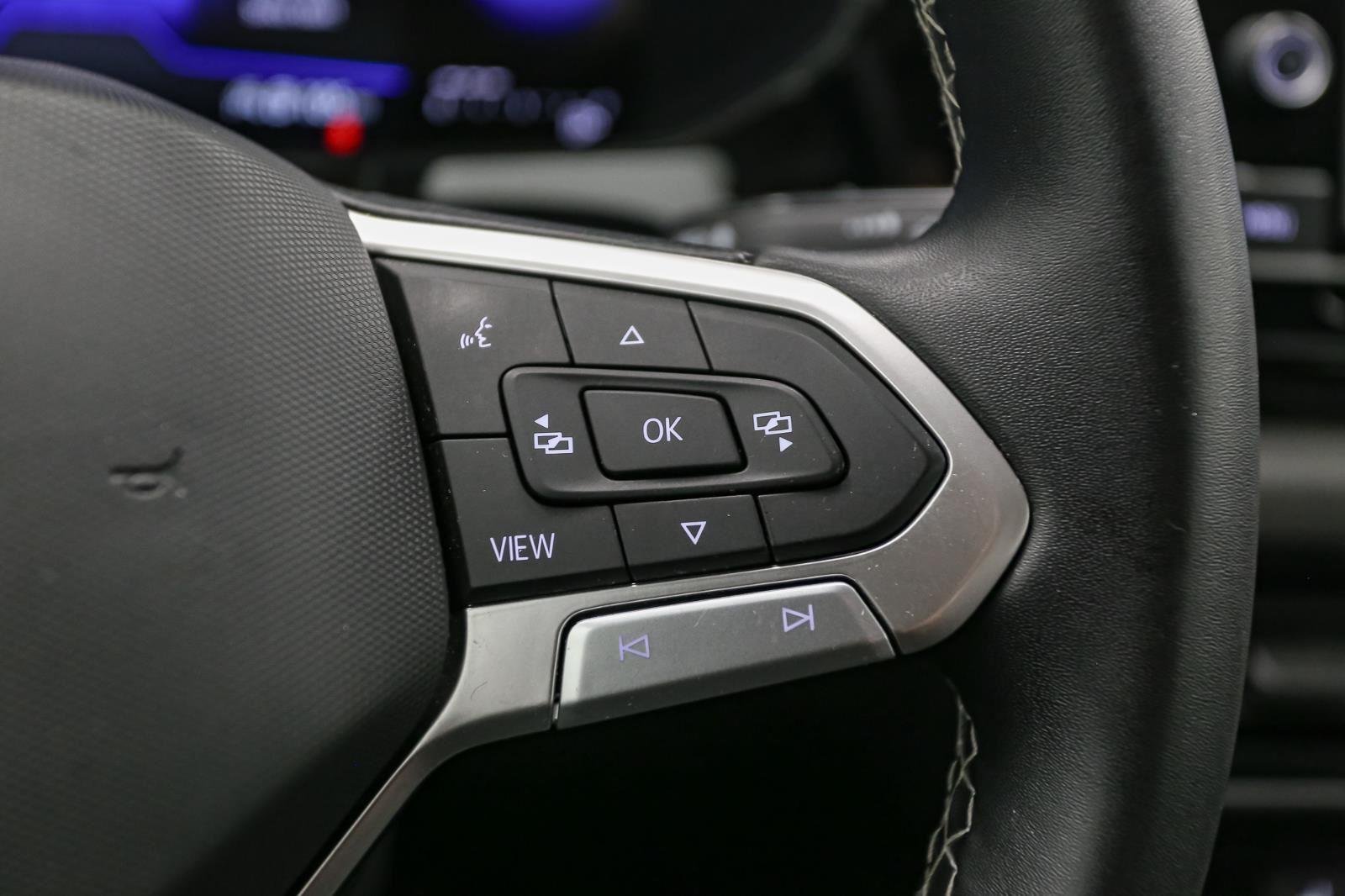 2023 Volkswagen Taos S photo 27