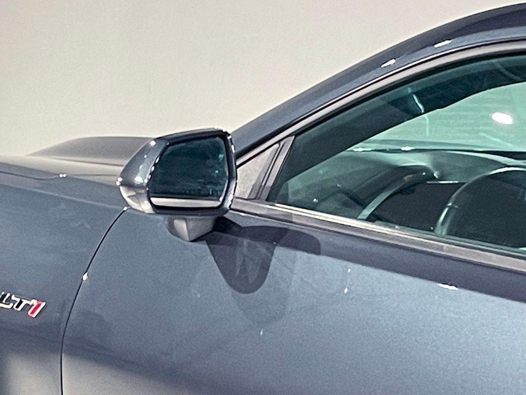 2023 Chevrolet Camaro LT1 photo 9