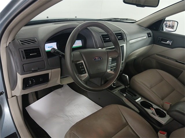 2010 Ford Fusion Hybrid photo 3