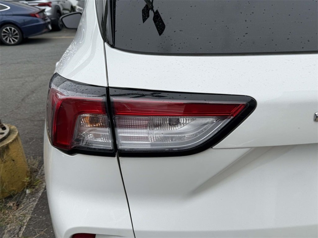 2022 Ford Escape Plug-In Hybrid Titanium photo 14