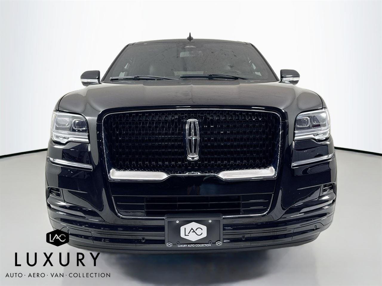 2024 Lincoln Navigator L Reserve photo 7