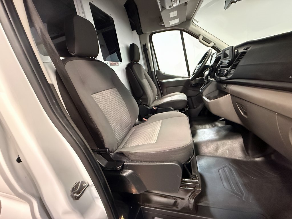 2020 Ford Transit photo 9