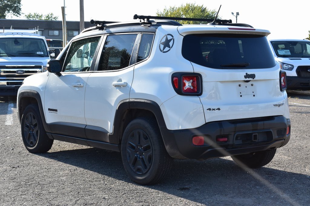2017 Jeep Renegade Trailhawk photo 4