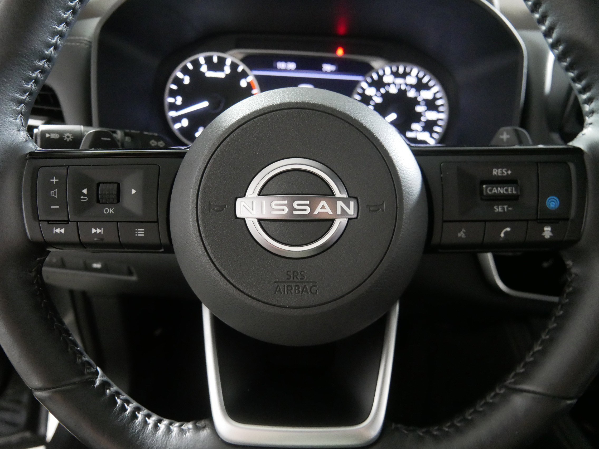 2022 Nissan Rogue SL photo 24