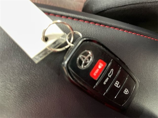 2024 Toyota Corolla Hybrid SE photo 19