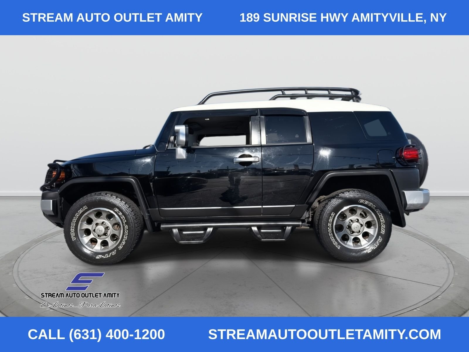 2013 Toyota FJ Cruiser Base photo 4