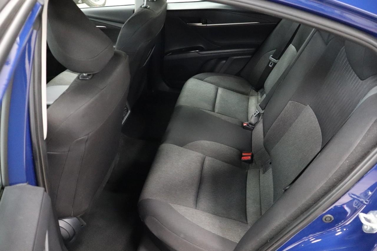 2025 Toyota Camry LE photo 17