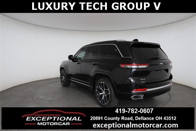2023 Jeep Grand Cherokee Summit Reserve photo 9