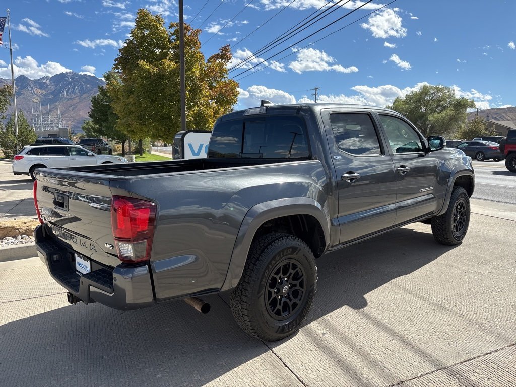 2020 Toyota Tacoma SR5 photo 4