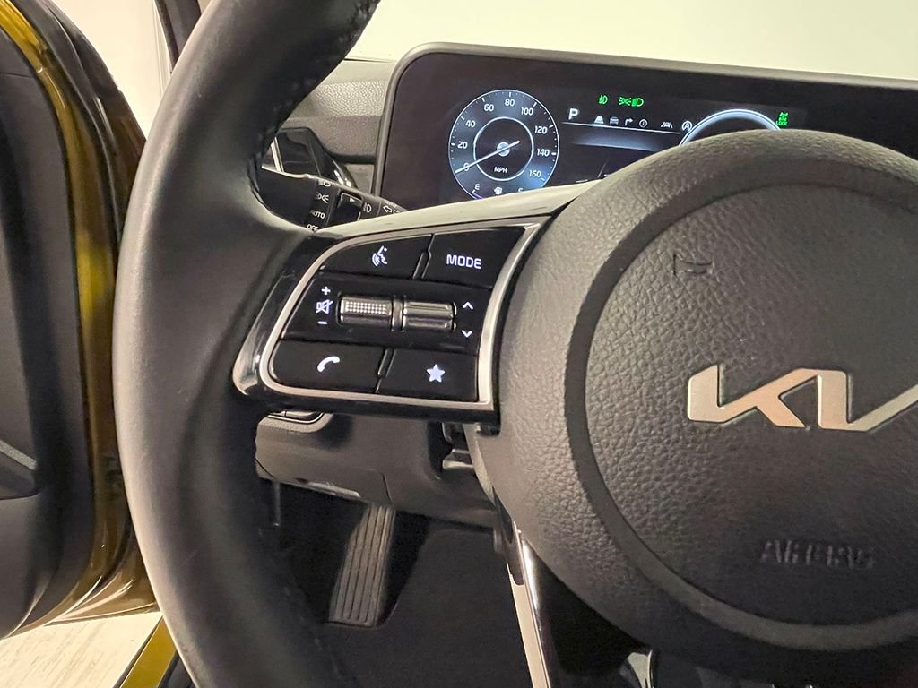 2024 Kia Seltos S photo 23