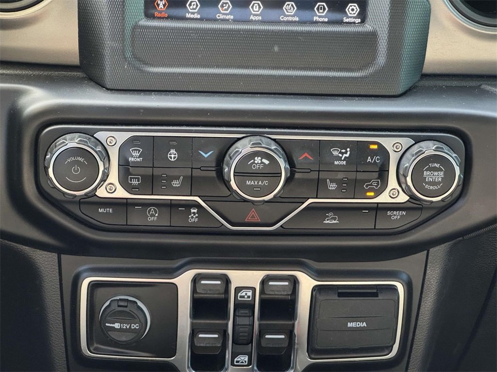 2022 Jeep Gladiator Willys photo 20