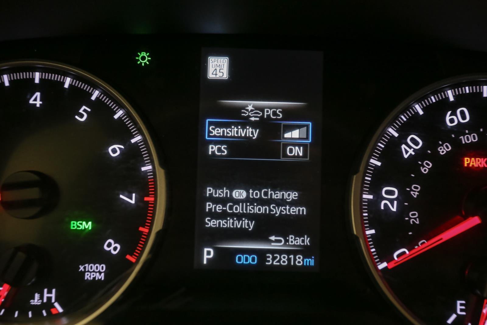 2022 Toyota RAV4 XLE photo 31
