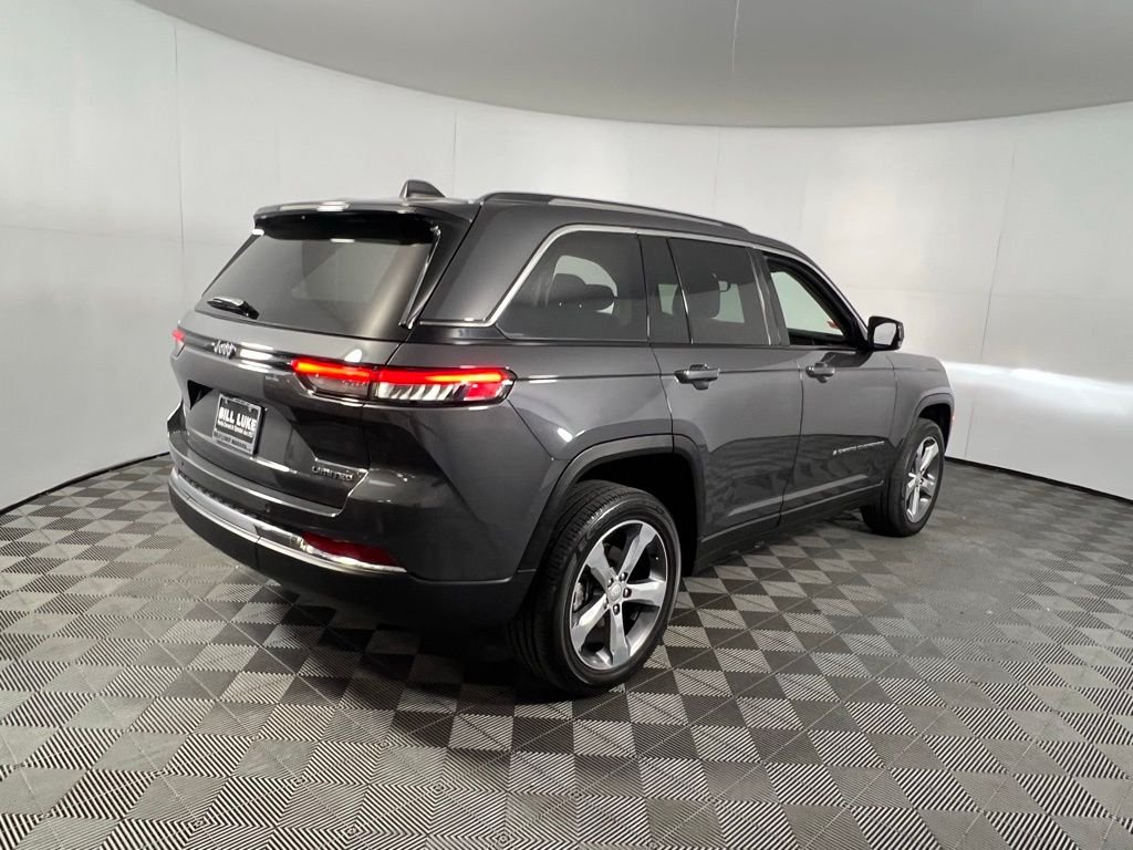 2022 Jeep Grand Cherokee Limited photo 4