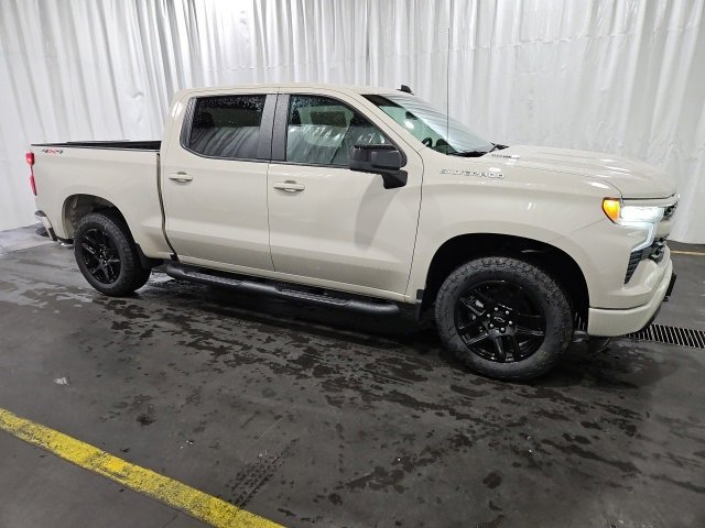 2026 Chevrolet Silverado 1500 RST photo 2