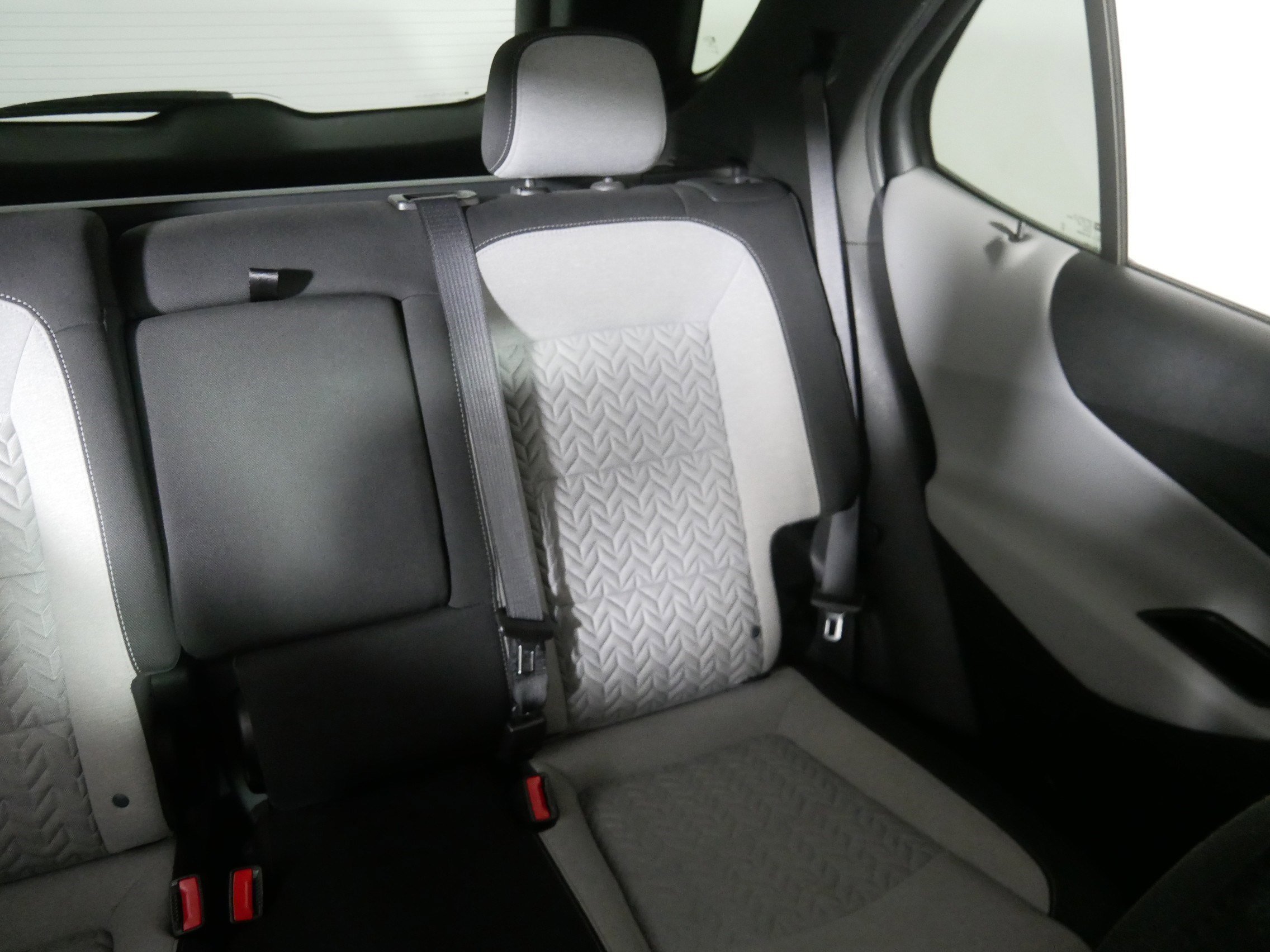 2022 Chevrolet Equinox LS photo 14