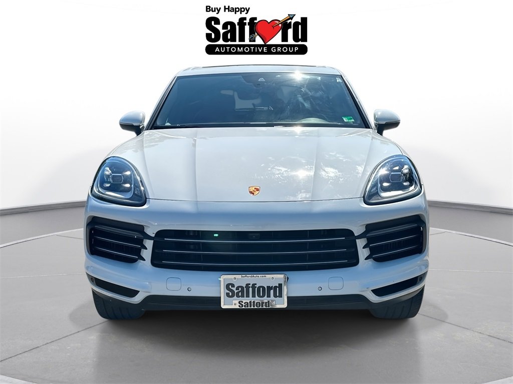 2022 Porsche Cayenne Base photo 6