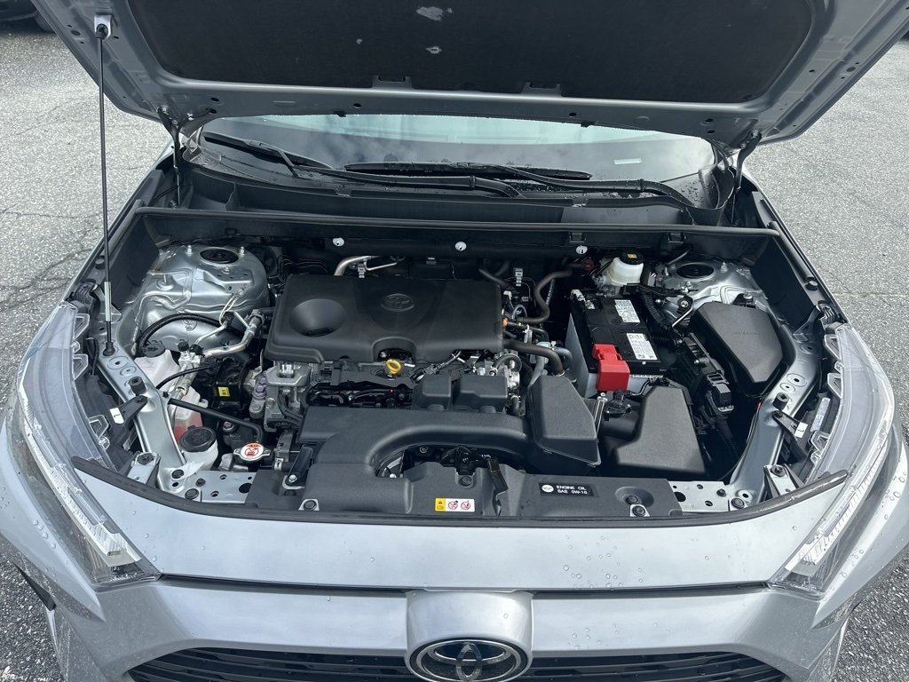 2025 Toyota RAV4 LE photo 28