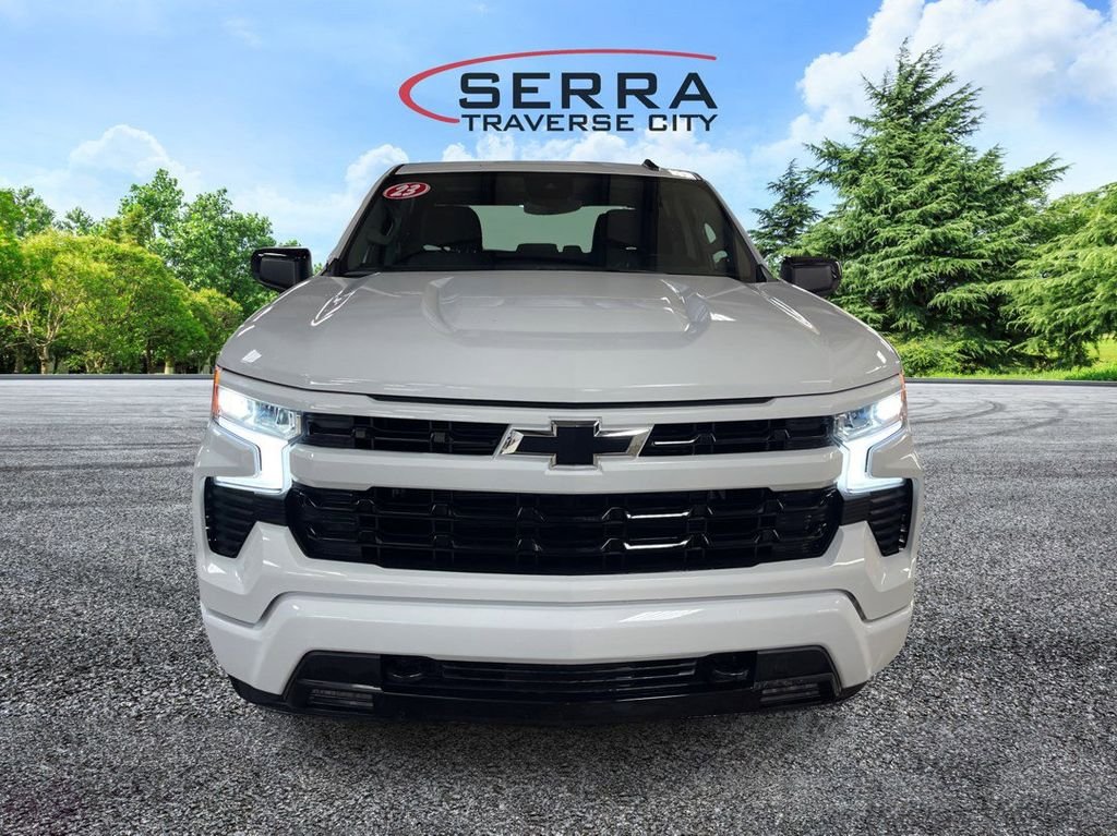 2023 Chevrolet Silverado 1500 RST photo 2